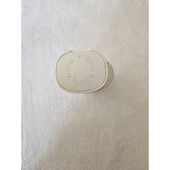 Bath and Body Work SWEATER WEATHER Body Lotion 8 fl oz / 236mL * NEW * - Picture 7 of 7